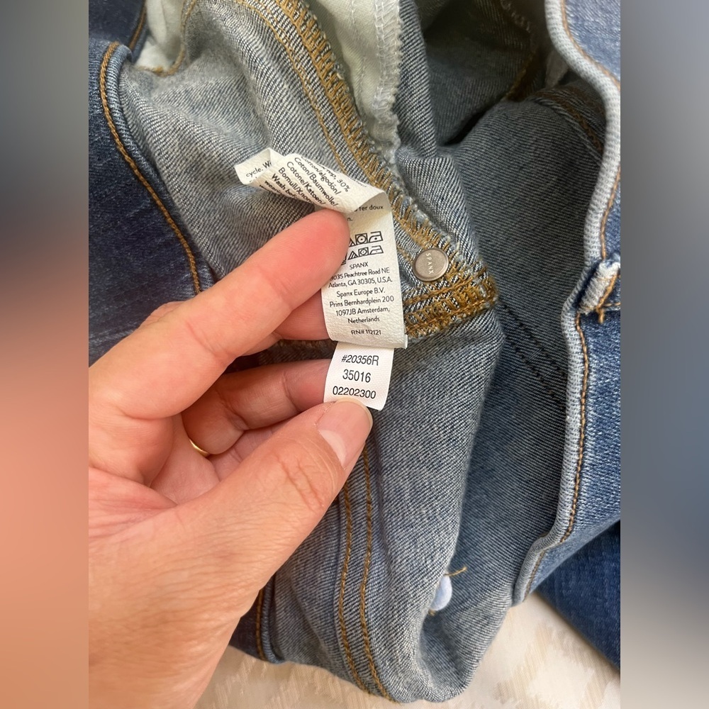 Spanx Women Straight Leg Jeans Plus Size 1X - Picture 5 of 8